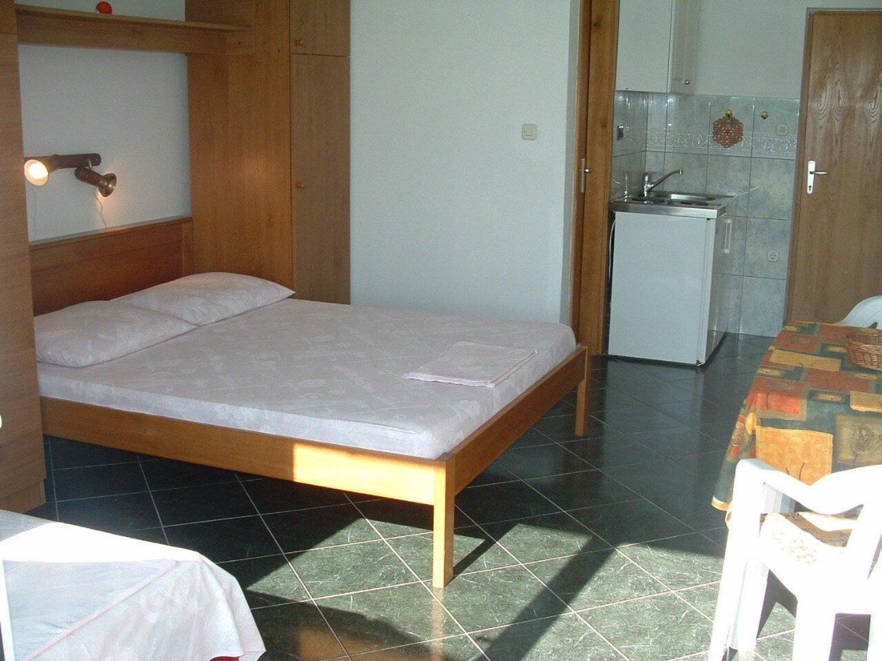 Apartments Tonka Vinisce Luaran gambar